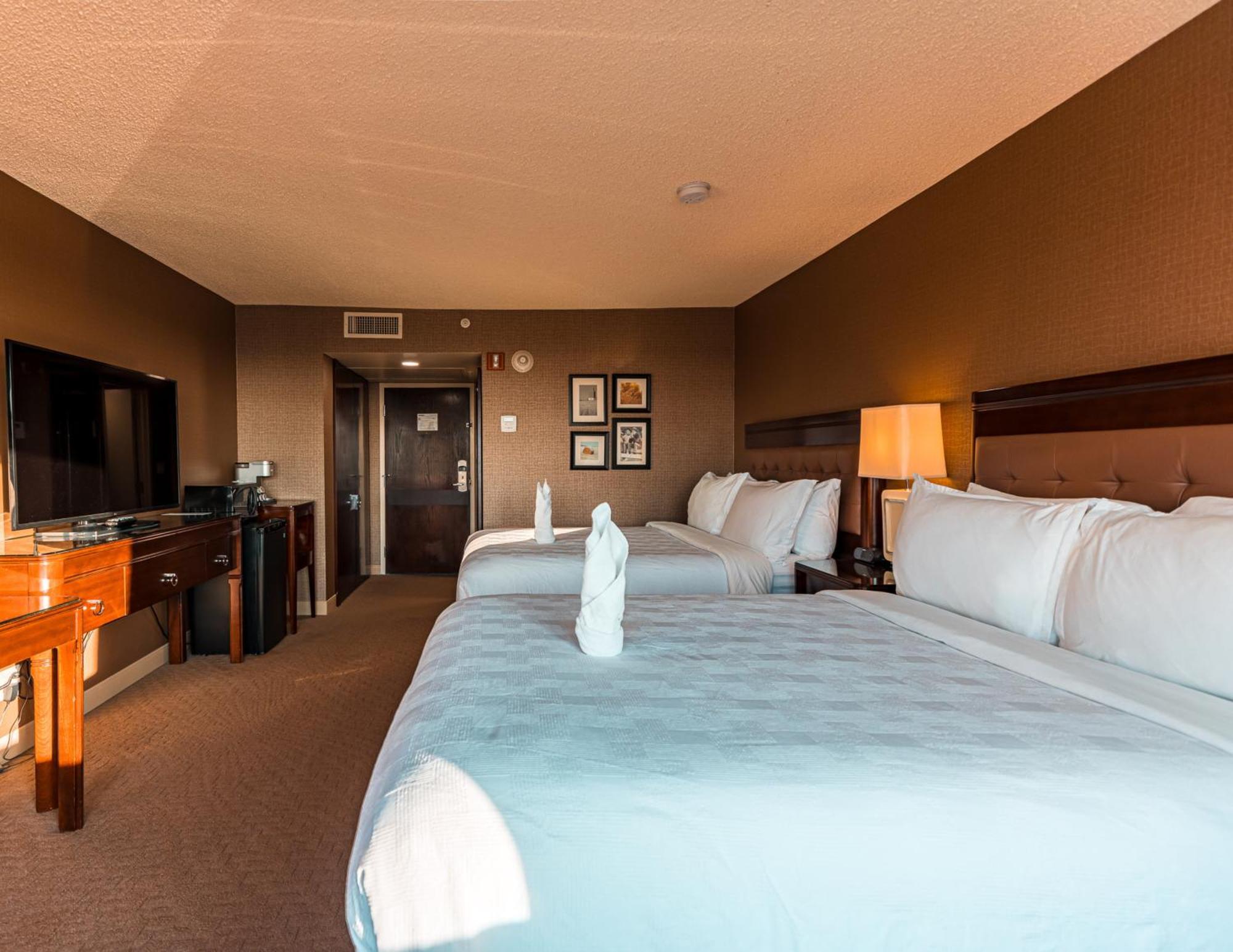 Red Deer Resort & Casino Exterior photo